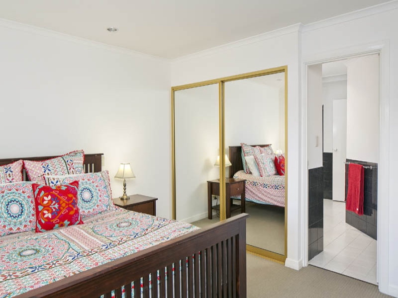 2/1A CARR AVENUE, Frewville Sold by Booth Real Estate - image 1