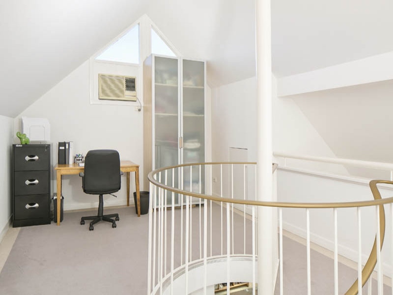 2/1A CARR AVENUE, Frewville Sold by Booth Real Estate - image 1