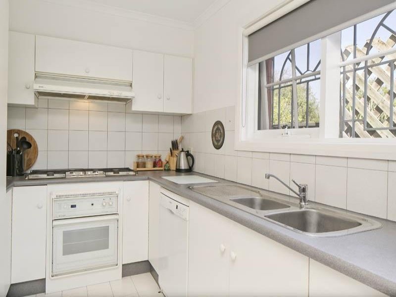 2/1A CARR AVENUE, Frewville Sold by Booth Real Estate - image 1