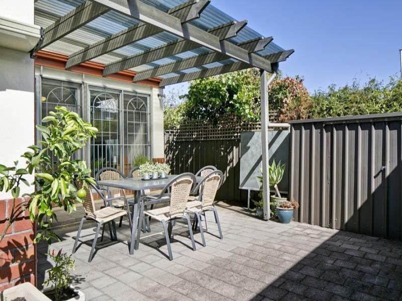 2/1A CARR AVENUE, Frewville Sold by Booth Real Estate - image 1