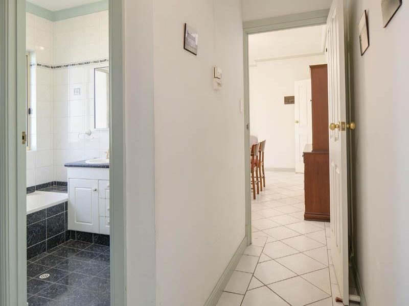 1/307 KENSINGTON ROAD, Kensington Park Sold by Booth Real Estate - image 1