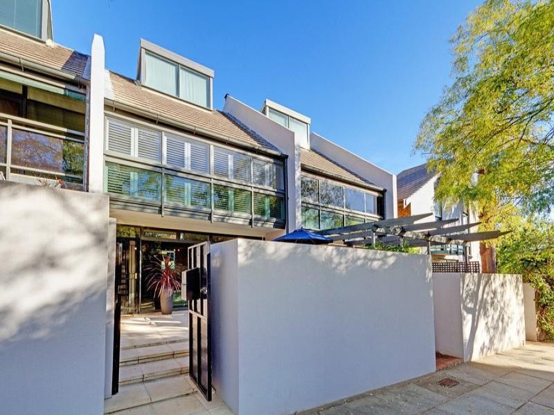 197 BARTON TERRACE, North Adelaide Sold by Booth Real Estate - image 1