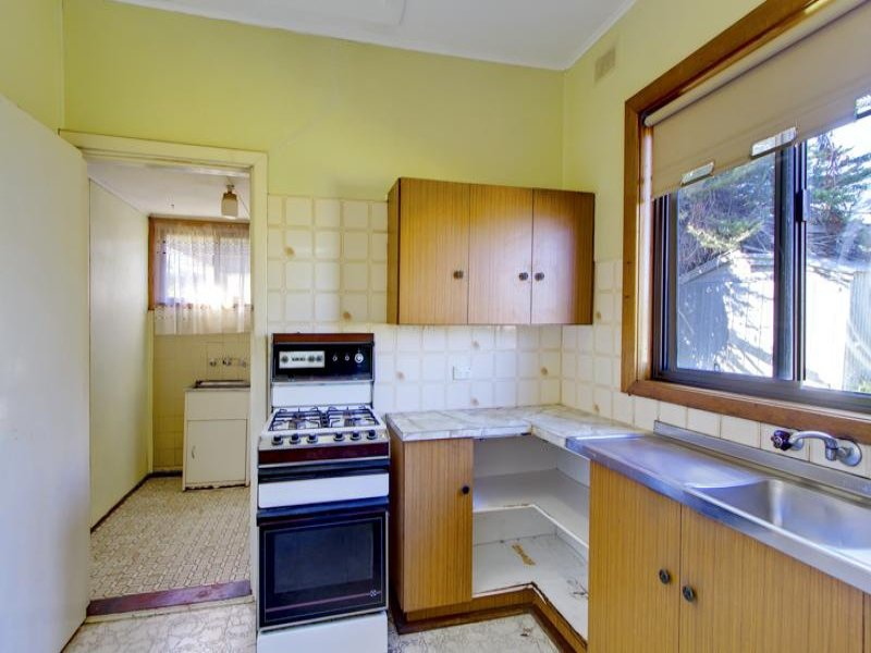 3 MINION STREET, Windsor Gardens Sold by Booth Real Estate - image 1