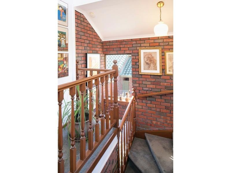 2/88 Barnard Street, North Adelaide Sold by Booth Real Estate - image 1