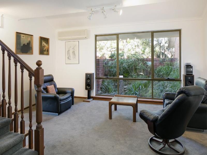 2/88 Barnard Street, North Adelaide Sold by Booth Real Estate - image 1
