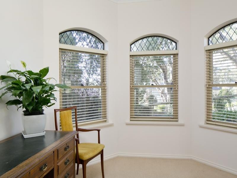 21 ROYAL AVENUE, Burnside Sold by Booth Real Estate - image 1