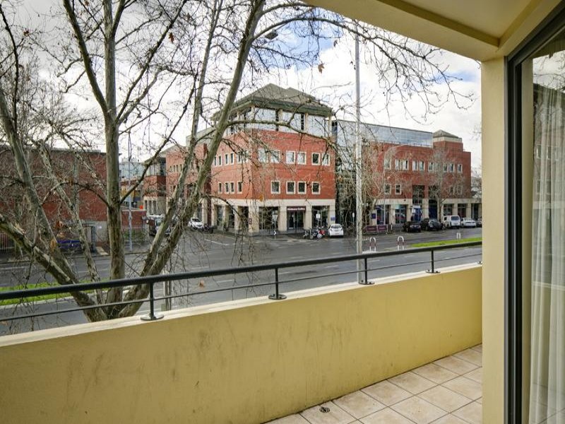 4 OLIVER COURT, Adelaide Sold by Booth Real Estate - image 1
