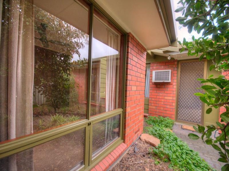 2/32 EVERARD AVENUE, Keswick Sold by Booth Real Estate - image 1
