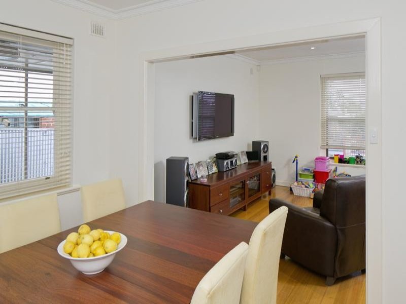 8 BIRKINSHAW AVENUE, Tranmere Sold by Booth Real Estate - image 1