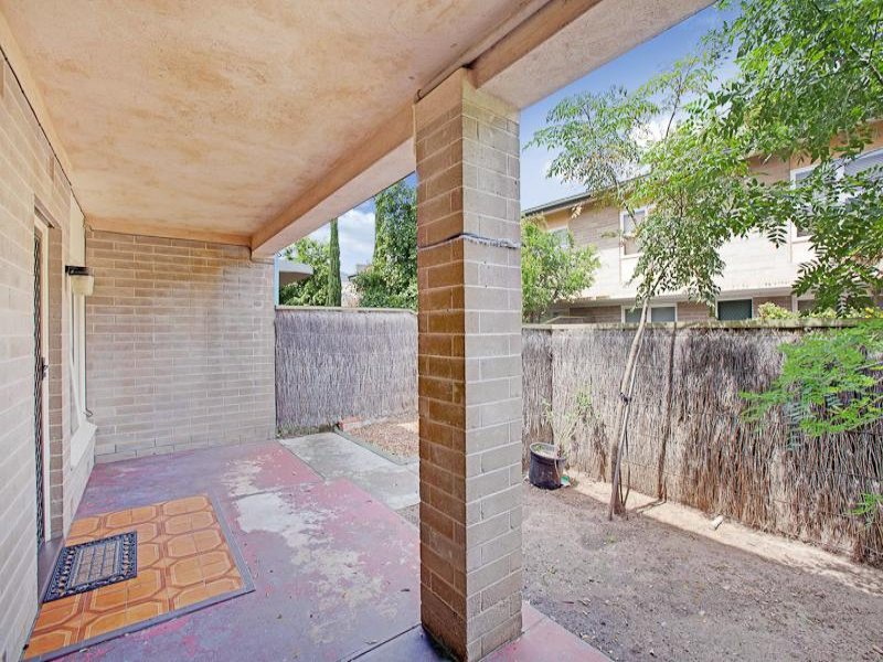 2/14 KYLE STREET, Glenside Sold by Booth Real Estate - image 1