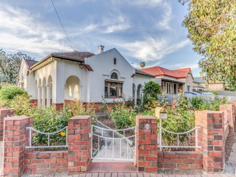 28 FIRST AVENUE, St Peters Sold by Booth Real Estate - image 1
