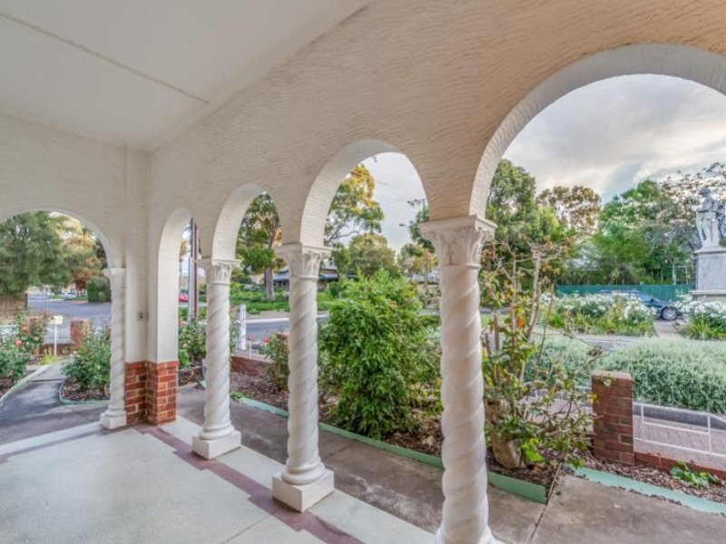 28 FIRST AVENUE, St Peters Sold by Booth Real Estate - image 1