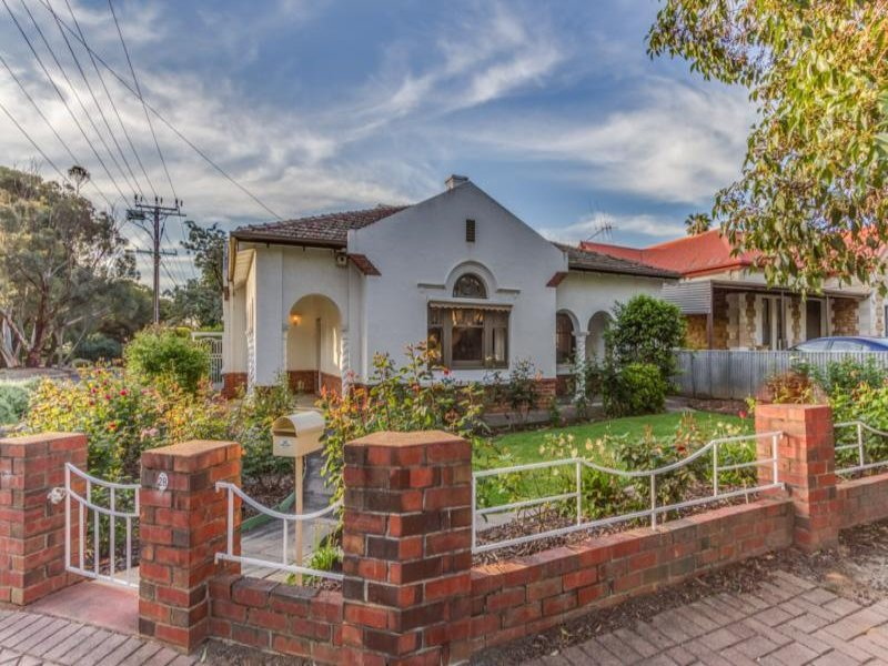 28 FIRST AVENUE, St Peters Sold by Booth Real Estate - image 1