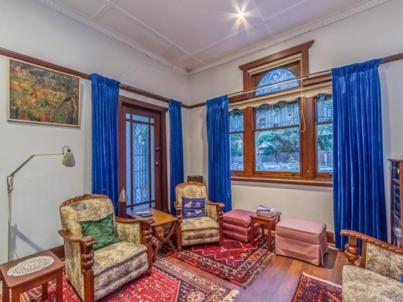 28 FIRST AVENUE, St Peters Sold by Booth Real Estate - image 1