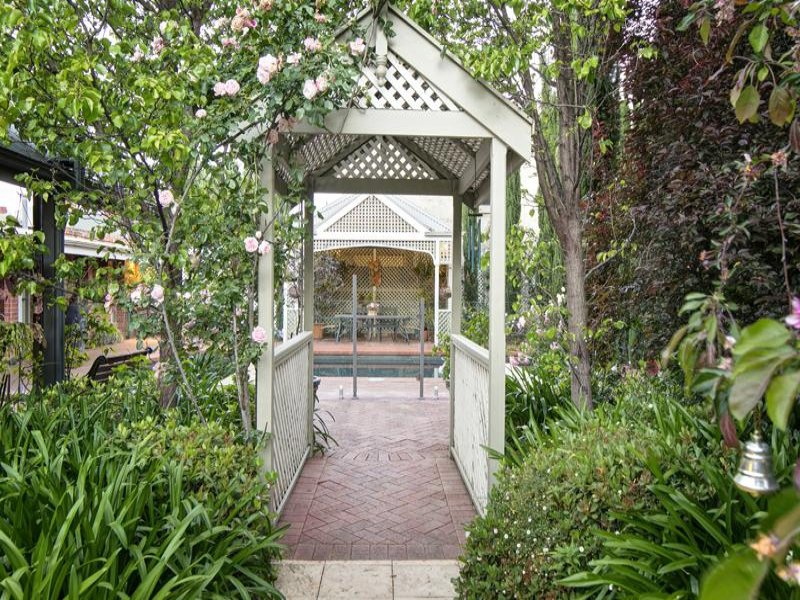 54 OSMOND TERRACE, Norwood Sold by Booth Real Estate - image 1