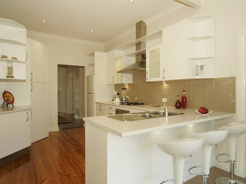 29 THE GROVE, Lower Mitcham Sold by Booth Real Estate - image 1