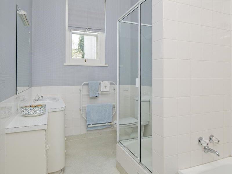 31 DUTTON TERRACE, Medindie Sold by Booth Real Estate - image 1