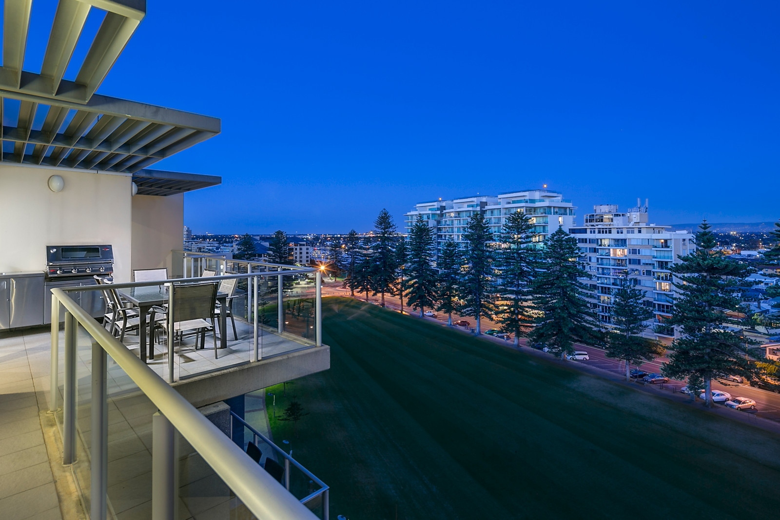 907/19 Holdfast Promenade, Glenelg Sold by Booth Real Estate - image 1