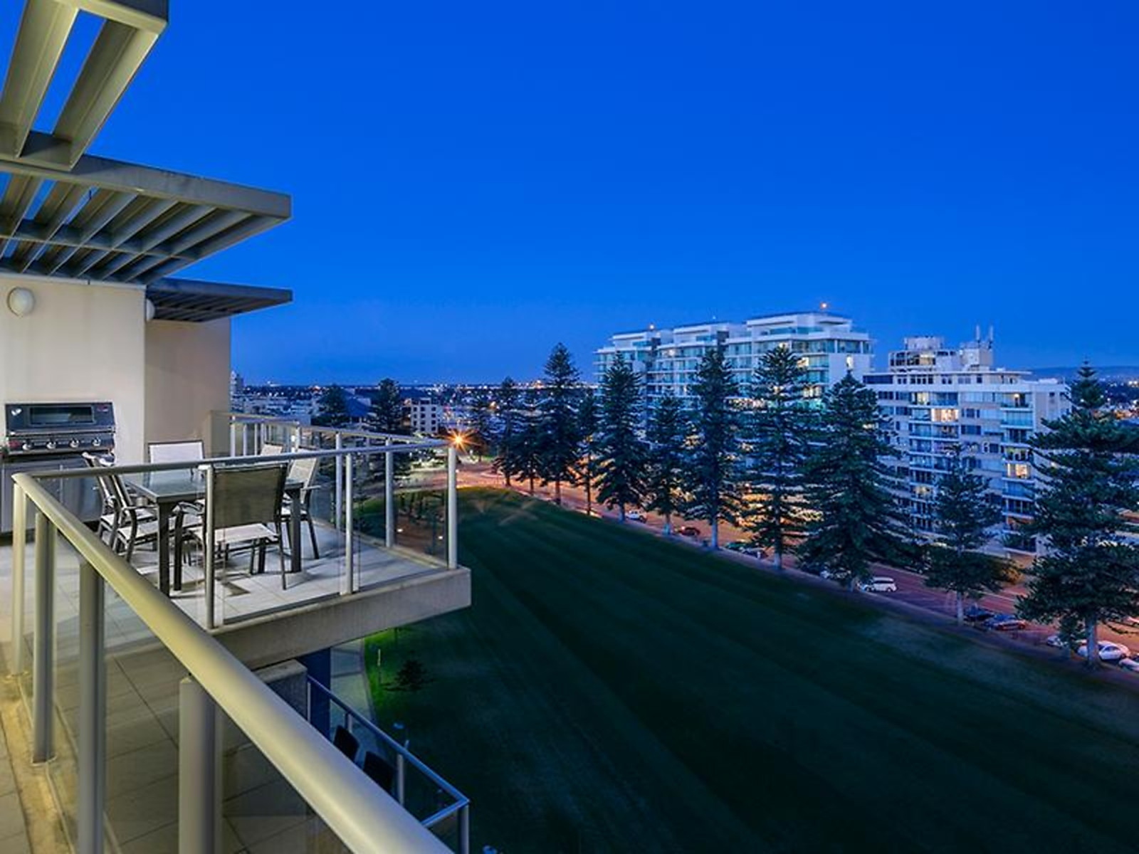 907/19 Holdfast Promenade, Glenelg Sold by Booth Real Estate - image 1