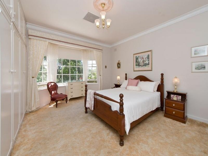 16 MURTOA ROAD, Eden Hills Sold by Booth Real Estate - image 1
