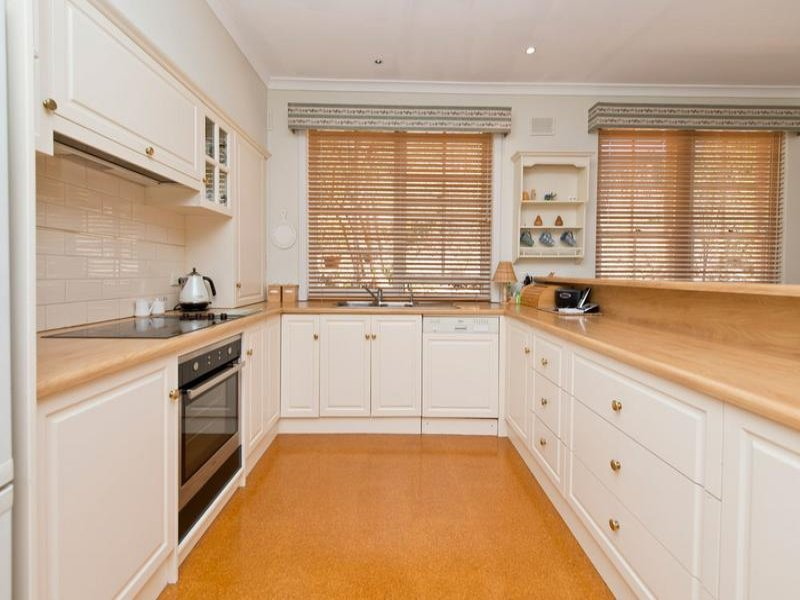 16 MURTOA ROAD, Eden Hills Sold by Booth Real Estate - image 1