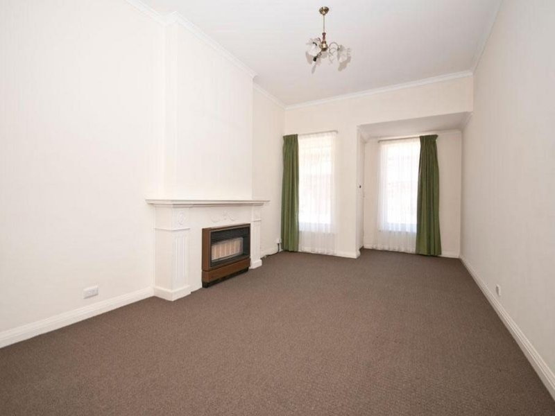 2/4 CHAPEL STREET, Glenelg Sold by Booth Real Estate - image 1