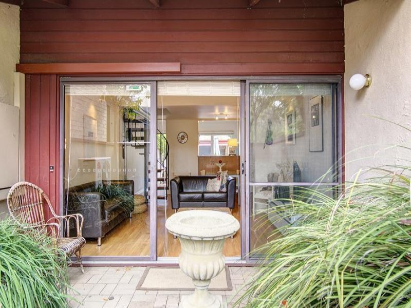 62 HURTLE SQUARE, Adelaide Sold by Booth Real Estate - image 1