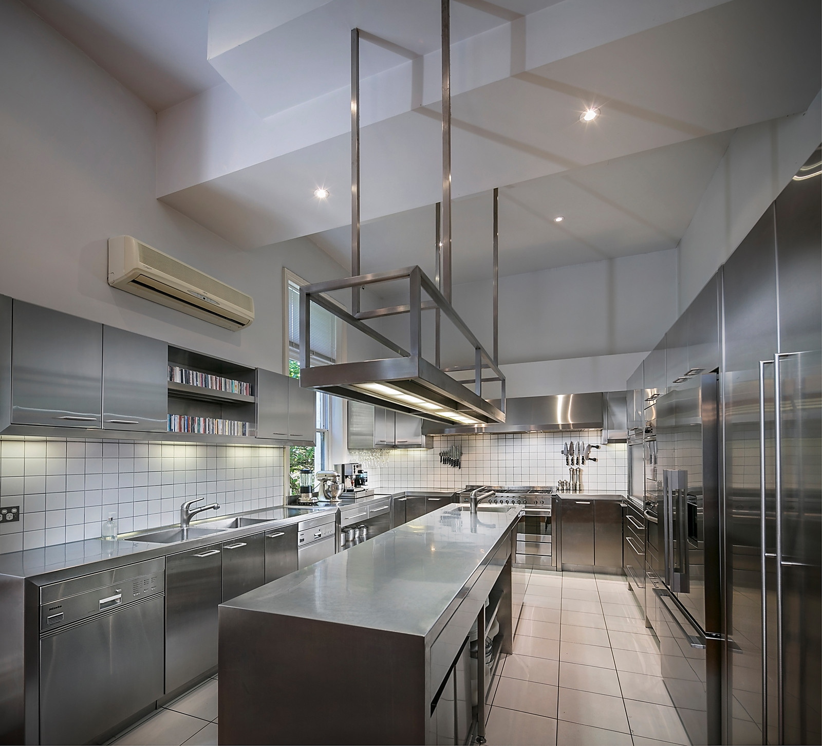 20 Fitzroy Terrace, Fitzroy Sold by Booth Real Estate - image 1