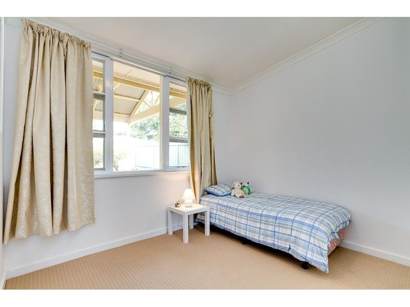 8 LANCELOT AVENUE, Hazelwood Park Sold by Booth Real Estate - image 1