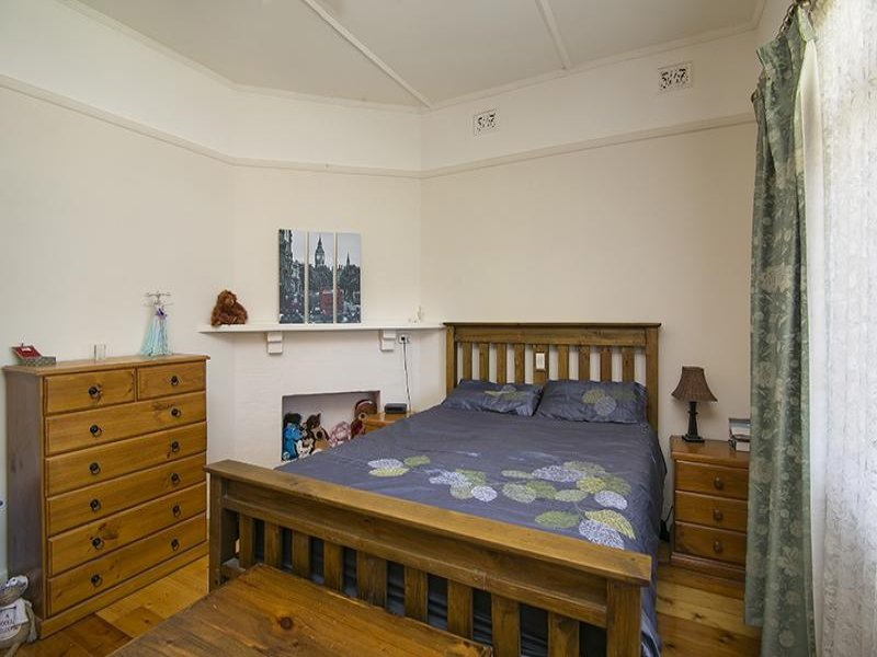 14 CANTERBURY TERRACE, Black Forest Sold by Booth Real Estate - image 1