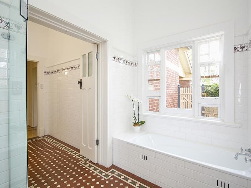 20 SOUTH TERRACE, Kensington Gardens Sold by Booth Real Estate - image 1