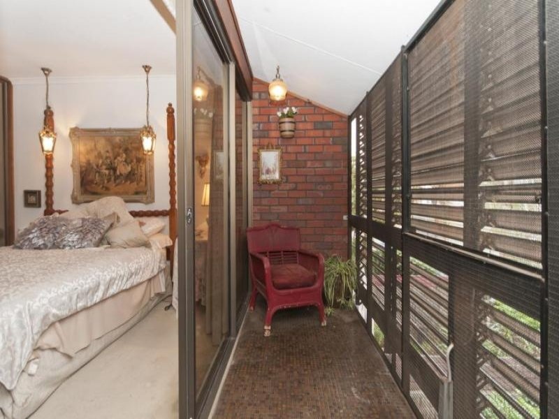 28 Dukes Lane, Adelaide Sold by Booth Real Estate - image 1