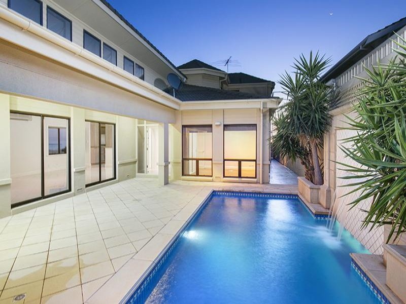 171 ESPLANADE, Brighton Sold by Booth Real Estate - image 1