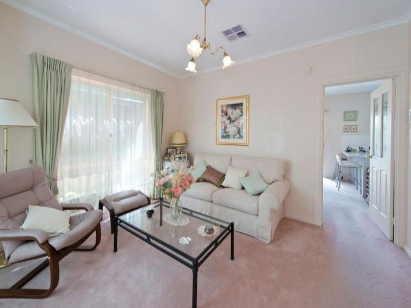 8/48 Glen Stuart Road, Magill Sold by Booth Real Estate - image 1