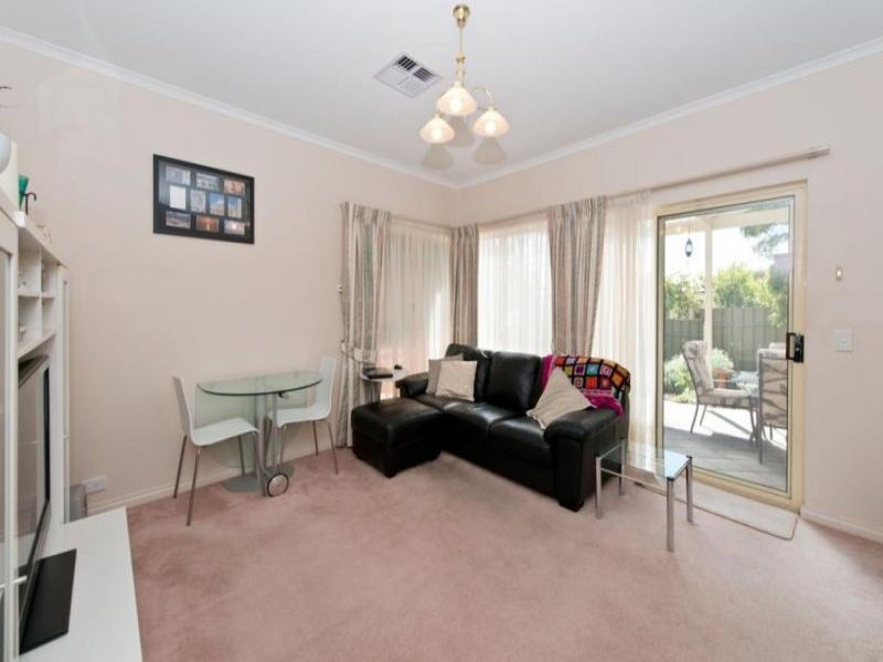8/48 Glen Stuart Road, Magill Sold by Booth Real Estate - image 1