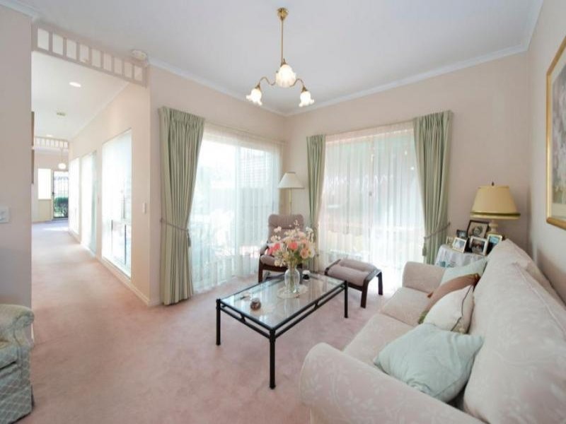 8/48 Glen Stuart Road, Magill Sold by Booth Real Estate - image 1