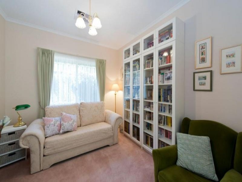 8/48 Glen Stuart Road, Magill Sold by Booth Real Estate - image 1