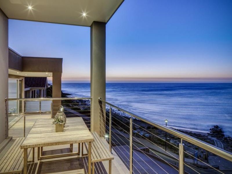 2 ESPLANADE, Marino Sold by Booth Real Estate - image 1
