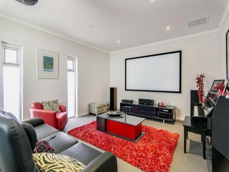 2 ESPLANADE, Marino Sold by Booth Real Estate - image 1