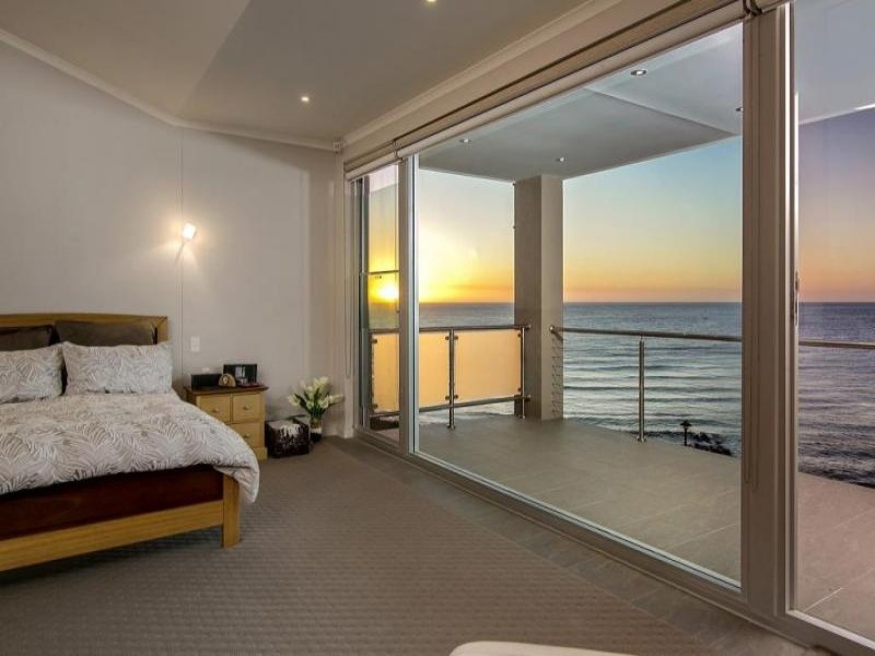 2 ESPLANADE, Marino Sold by Booth Real Estate - image 1