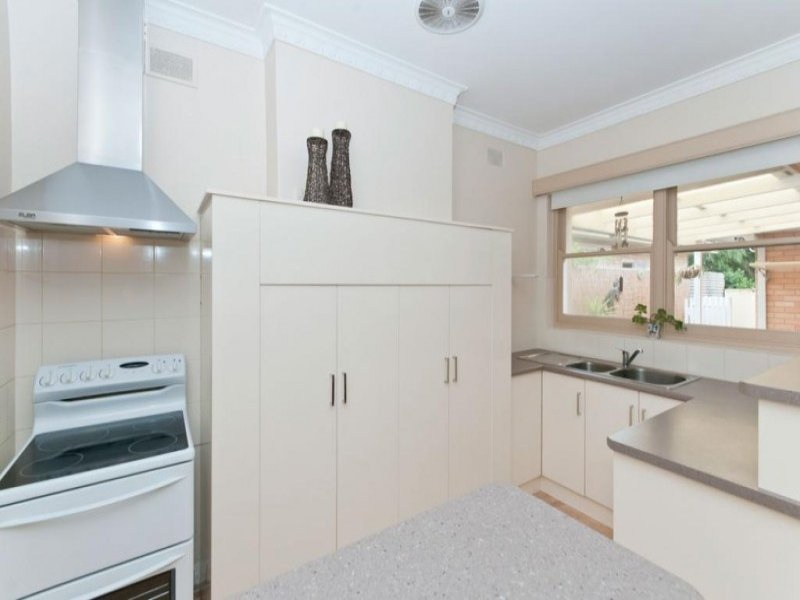 31 CUDMORE TERRACE, Henley Beach Sold by Booth Real Estate - image 1