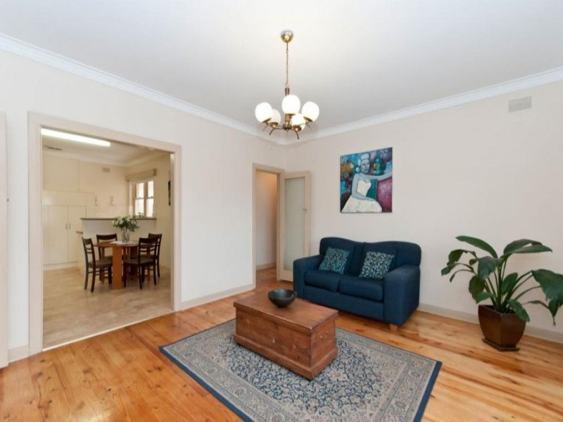 31 CUDMORE TERRACE, Henley Beach Sold by Booth Real Estate - image 1