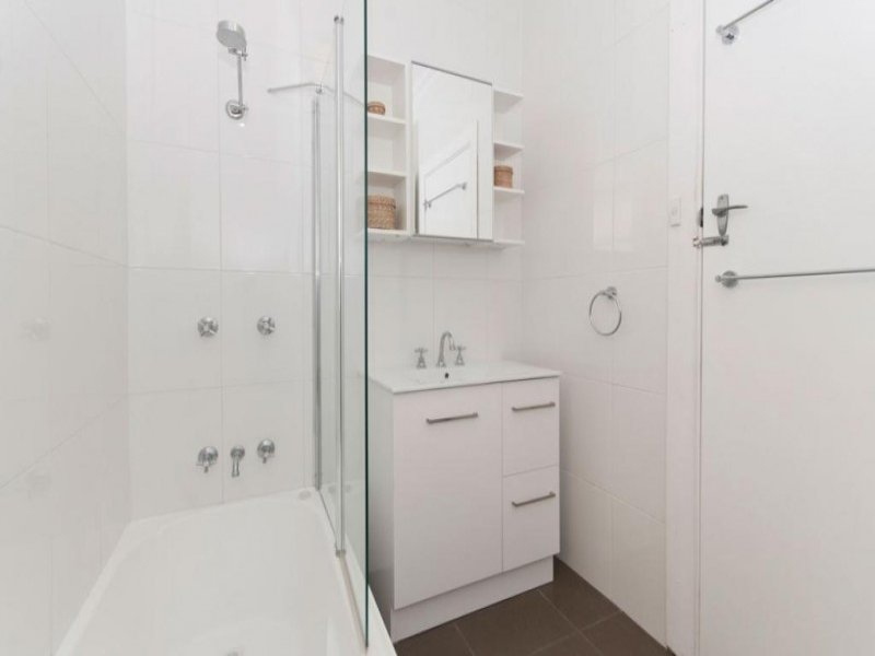 31 CUDMORE TERRACE, Henley Beach Sold by Booth Real Estate - image 1