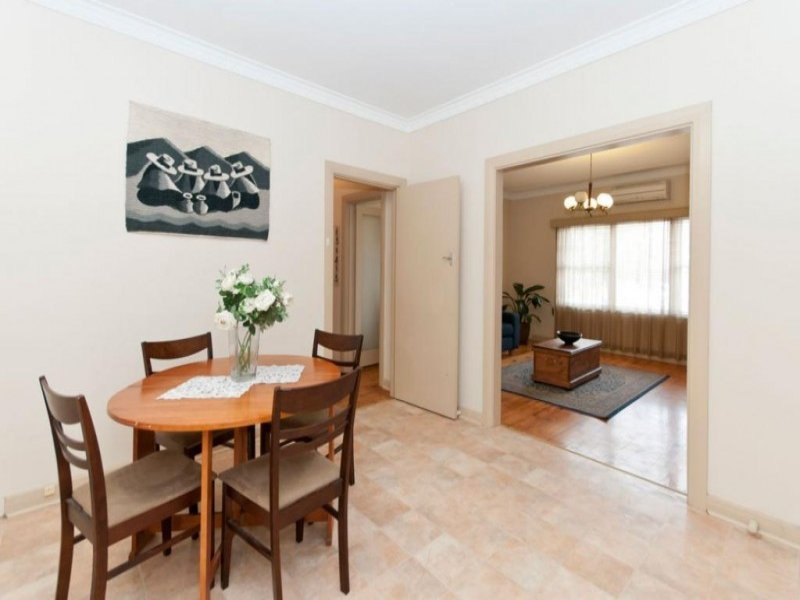 31 CUDMORE TERRACE, Henley Beach Sold by Booth Real Estate - image 1