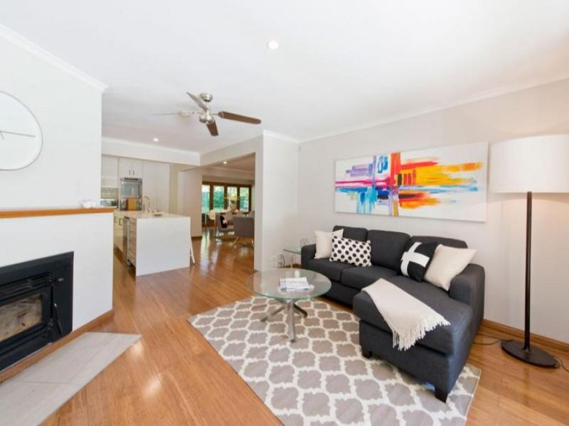 24 WOORABINDA DRIVE, Stirling Sold by Booth Real Estate - image 1