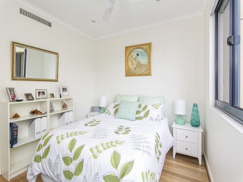 46/32 COLLEY TERRACE, Glenelg Sold by Booth Real Estate - image 1