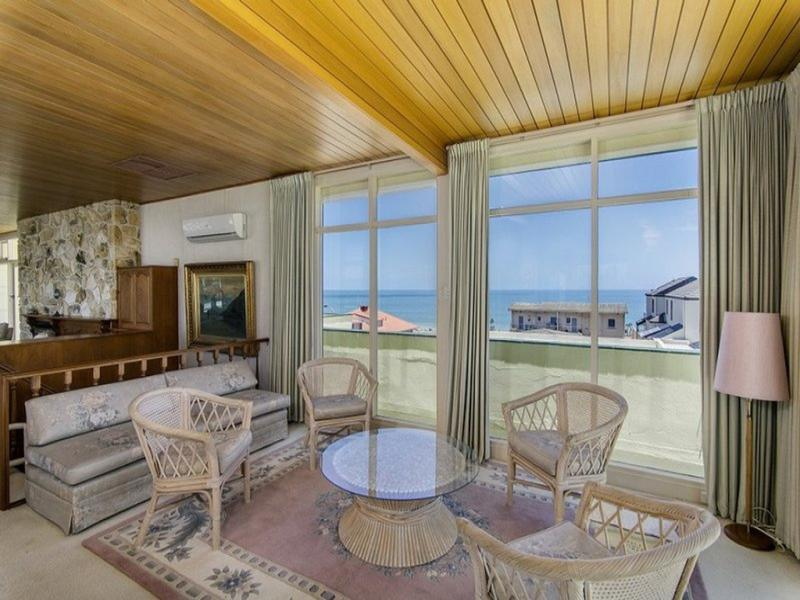 1 RICHARDSON Avenue, Glenelg North Sold by Booth Real Estate - image 1