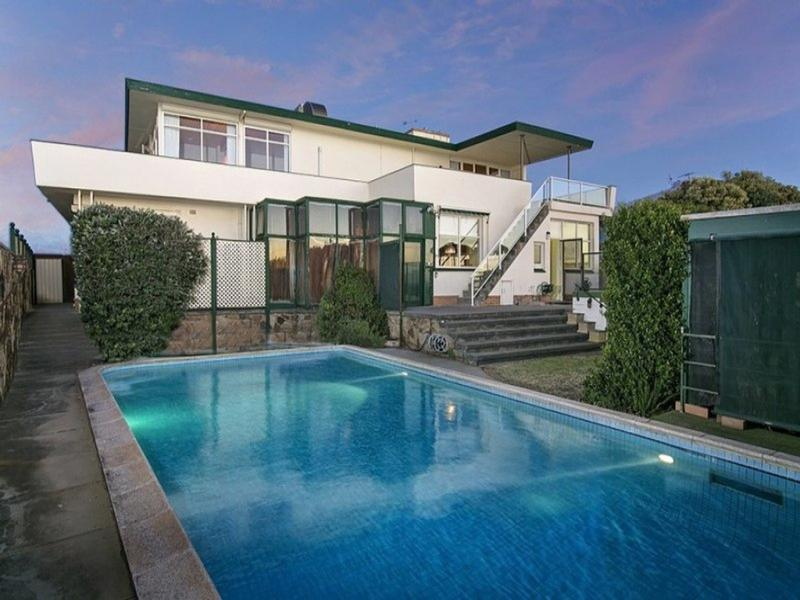 1 RICHARDSON Avenue, Glenelg North Sold by Booth Real Estate - image 1