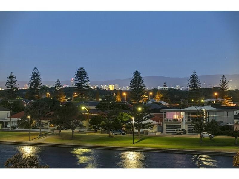1 RICHARDSON Avenue, Glenelg North Sold by Booth Real Estate - image 1