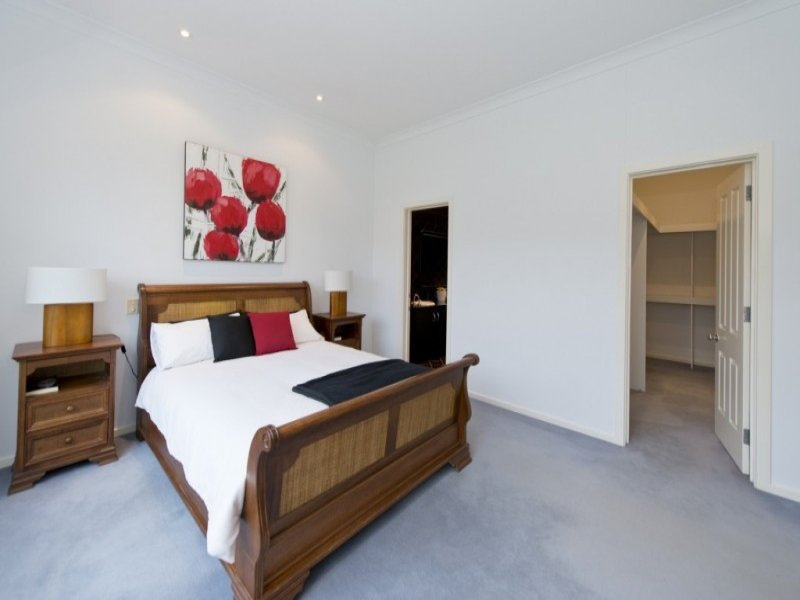 18 HUGHES AVENUE, Henley Beach Sold by Booth Real Estate - image 1